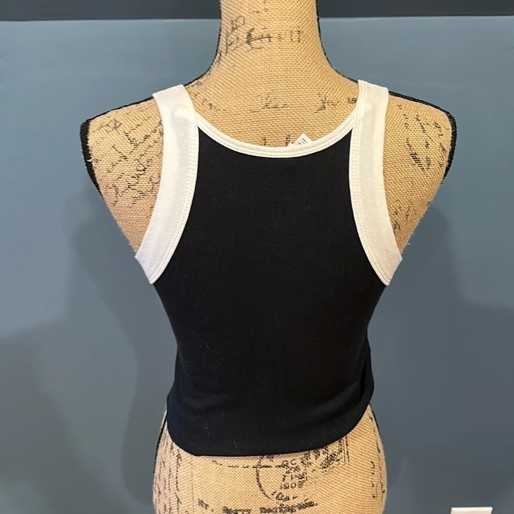 HYP crop top/tank size small women’s - Picture 3 of 4